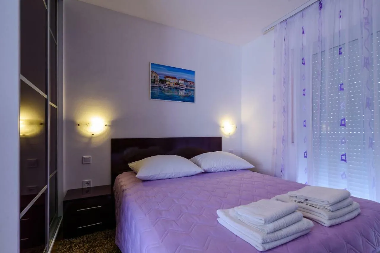Apartments Mijo Trogir 0*,  Chorwacja