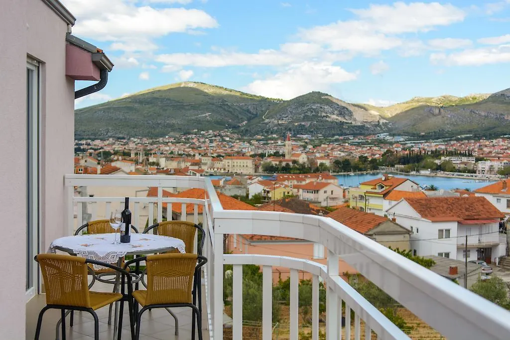 Apartments Mijo Trogir Croatia
